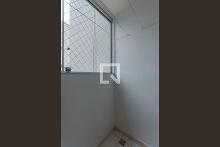 Varanda da Sala de apartamento à venda com 3 quartos, 66m² em Itamarati, Belo Horizonte