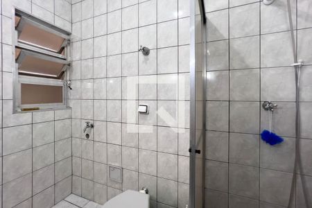 Banheiro de apartamento para alugar com 1 quarto, 52m² em Liberdade, São Paulo