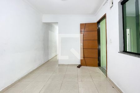 Sala de casa para alugar com 2 quartos, 120m² em Jardim Petroni, São Bernardo do Campo