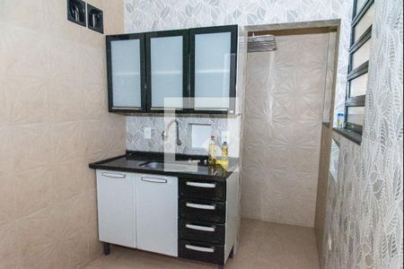 Cozinha de kitnet/studio à venda com 1 quarto, 30m² em Liberdade, São Paulo