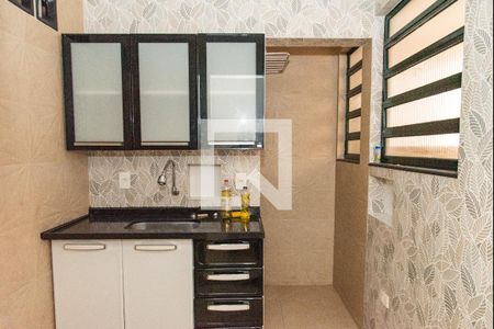 Cozinha de kitnet/studio à venda com 1 quarto, 30m² em Liberdade, São Paulo