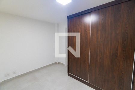 Suite de apartamento para alugar com 2 quartos, 67m² em Vila Guarani (zona Sul), São Paulo