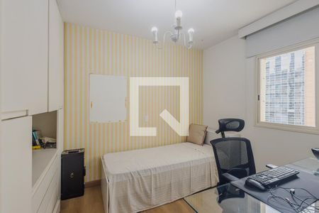 Quarto de apartamento para alugar com 2 quartos, 100m² em Cerqueira César, São Paulo