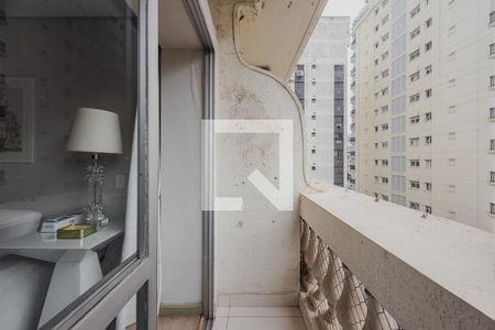 Varanda de apartamento para alugar com 2 quartos, 100m² em Cerqueira César, São Paulo