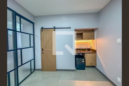 Sala/Cozinha de apartamento para alugar com 1 quarto, 24m² em Glória, Rio de Janeiro