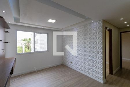 Sala de apartamento à venda com 2 quartos, 47m² em Vila Carmosina, São Paulo