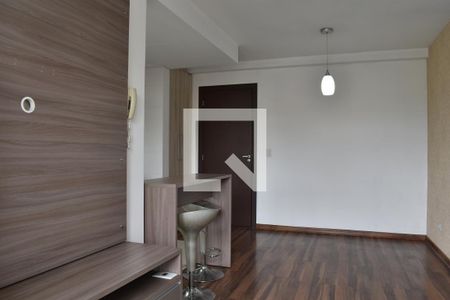 Sala de apartamento para alugar com 2 quartos, 56m² em Capão Raso, Curitiba