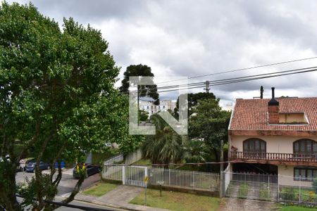 Suíte de apartamento para alugar com 2 quartos, 56m² em Capão Raso, Curitiba