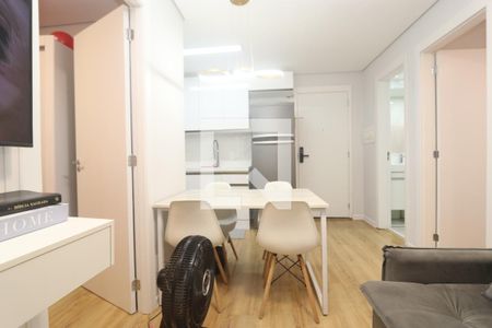 Sala de apartamento à venda com 2 quartos, 35m² em Jardim Miriam, São Paulo