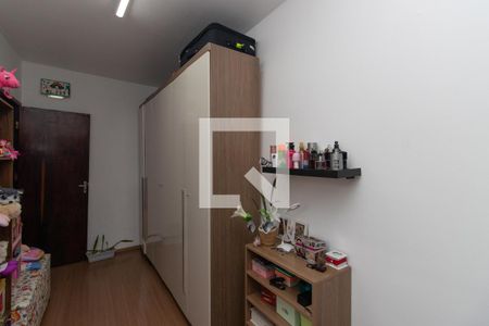 Closet de casa à venda com 4 quartos, 120m² em Vila Constança, São Paulo