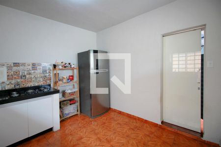 Sala/Cozinha de casa à venda com 1 quarto, 150m² em Santa Tereza, Belo Horizonte