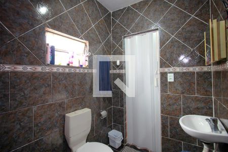 Banheiro de casa à venda com 1 quarto, 150m² em Santa Tereza, Belo Horizonte