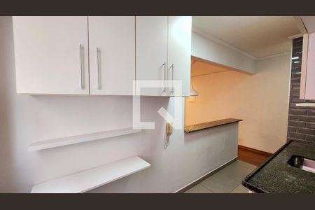 Cozinha e Área de Serviço de apartamento para alugar com 2 quartos, 55m² em Parque Residencial Jundiaí, Jundiaí