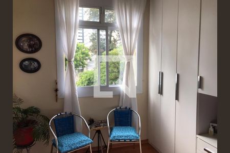 Apartamento à venda com 2 quartos, 111m² em Aclimação, São Paulo