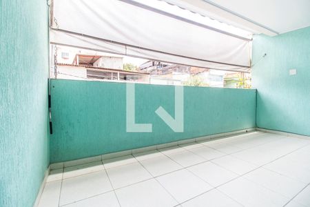 Varanda de casa para alugar com 1 quarto, 125m² em Jardim Maria Helena, Barueri