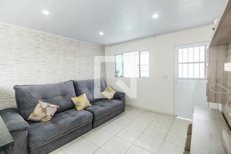 Sala de TV de casa para alugar com 1 quarto, 125m² em Jardim Maria Helena, Barueri