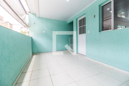 Varanda de casa para alugar com 1 quarto, 125m² em Jardim Maria Helena, Barueri