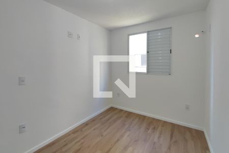 Quarto 2 de apartamento para alugar com 2 quartos, 43m² em Residencial Cosmos, Campinas