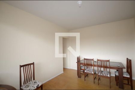 Sala de apartamento para alugar com 3 quartos, 75m² em Cascadura, Rio de Janeiro