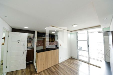 Sala de apartamento para alugar com 2 quartos, 53m² em Vila Cunha Bueno, São Paulo