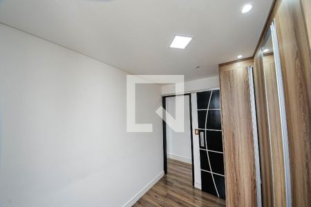 Quarto 1 de apartamento para alugar com 2 quartos, 53m² em Vila Cunha Bueno, São Paulo