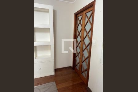 Entrada de apartamento à venda com 2 quartos, 94m² em Indianópolis, São Paulo