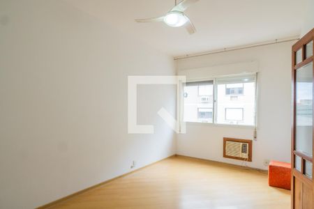 Sala/Quarto de apartamento para alugar com 1 quarto, 30230m² em Azenha, Porto Alegre