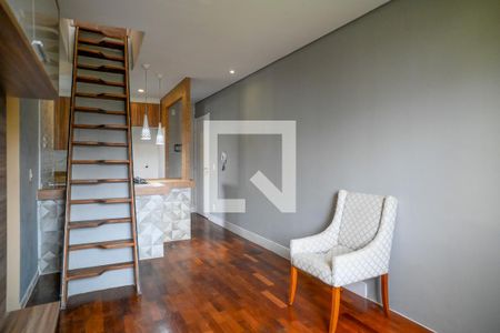 Sala de apartamento para alugar com 3 quartos, 131m² em Jardim Celeste, São Paulo