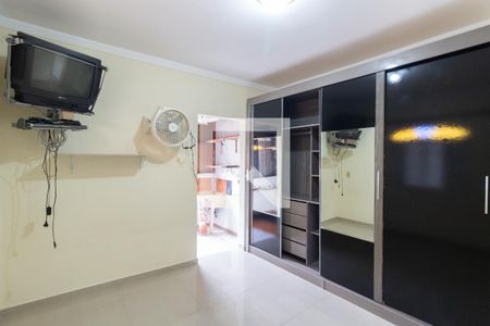 Quarto 2 de casa para alugar com 2 quartos, 250m² em Itaquera, São Paulo