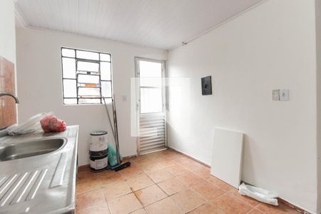 Sala/Cozinha de casa para alugar com 2 quartos, 60m² em Itaquera, São Paulo