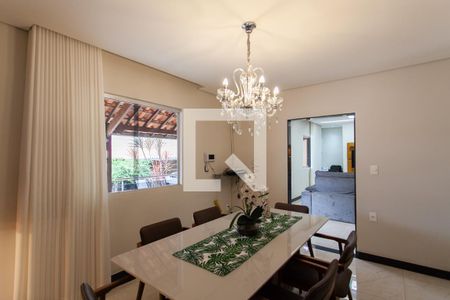 Sala de Jantar de casa à venda com 3 quartos, 105m² em Santa Monica, Belo Horizonte