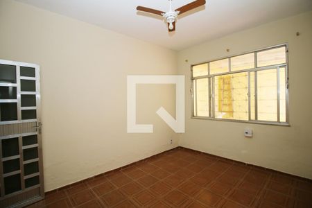 Quarto 2 de casa para alugar com 3 quartos, 90m² em Cordovil, Rio de Janeiro