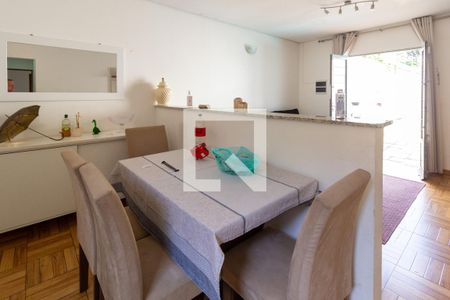 Casa à venda com 500m², 7 quartos e 7 vagas Casa à venda com 500m², 7 quartos e 7 vagasCasa 2 - Sala