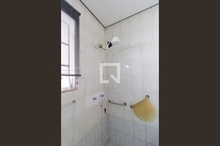 Casa à venda com 500m², 7 quartos e 7 vagas Casa à venda com 500m², 7 quartos e 7 vagasCasa Principal - Banheiro da Suite 1