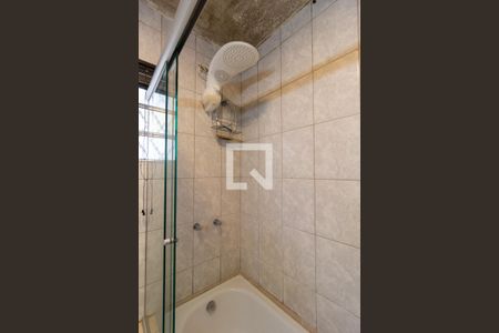 Casa à venda com 500m², 7 quartos e 7 vagas Casa à venda com 500m², 7 quartos e 7 vagasCasa 2 - Suite 1 - Banheiro