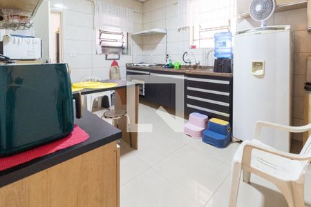 Casa à venda com 500m², 7 quartos e 7 vagas Casa à venda com 500m², 7 quartos e 7 vagasCasa Principal - Cozinha