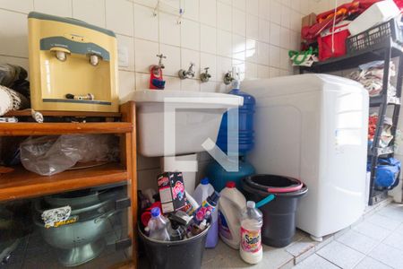 Casa à venda com 500m², 7 quartos e 7 vagas Casa à venda com 500m², 7 quartos e 7 vagasCasa Principal - Área de Serviço