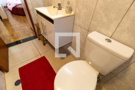 Casa à venda com 500m², 7 quartos e 7 vagas Casa à venda com 500m², 7 quartos e 7 vagasCasa 2 - Suite 1 - Banheiro
