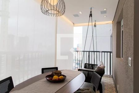 Apartamento à venda com 2 quartos, 65m² em Vila Cordeiro, São Paulo