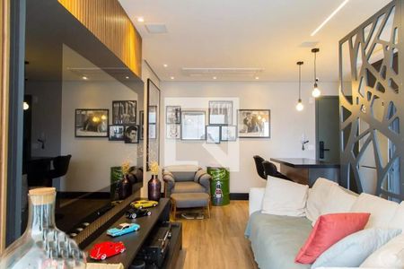 Apartamento à venda com 2 quartos, 65m² em Vila Cordeiro, São Paulo