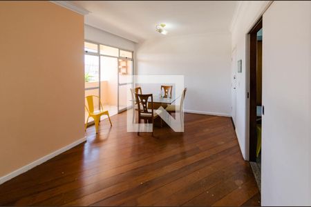 Sala de apartamento à venda com 3 quartos, 90m² em Nova Suíça, Belo Horizonte