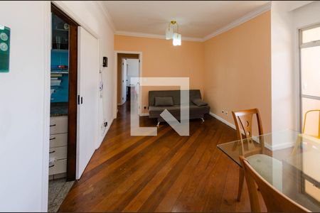 Sala de apartamento à venda com 3 quartos, 90m² em Nova Suíça, Belo Horizonte