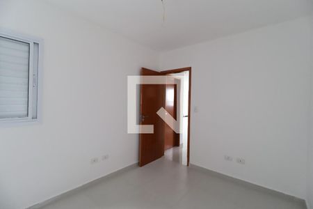 Quarto 1 de apartamento para alugar com 2 quartos, 48m² em Vila Nivi, São Paulo