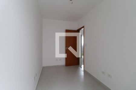 Quarto 2 de apartamento para alugar com 2 quartos, 48m² em Vila Nivi, São Paulo