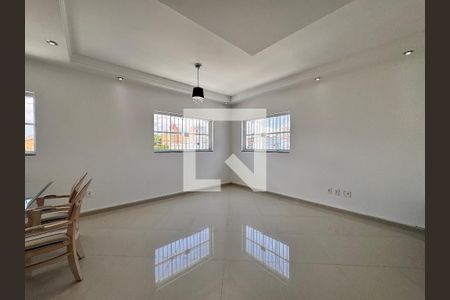 Sala de casa à venda com 2 quartos, 148m² em Parque das Nações, Santo André