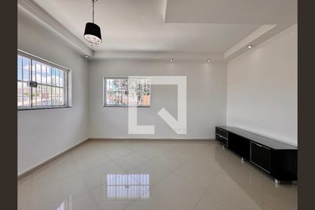 Sala de casa à venda com 2 quartos, 148m² em Parque das Nações, Santo André