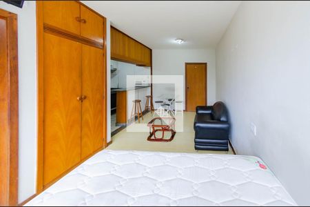 Sala de apartamento para alugar com 1 quarto, 30m² em Barro Preto, Belo Horizonte