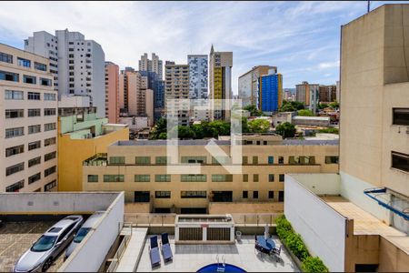 Vista de apartamento para alugar com 1 quarto, 30m² em Barro Preto, Belo Horizonte