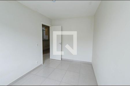 Quarto 2 de apartamento para alugar com 2 quartos, 46m² em Salgado Filho, Belo Horizonte