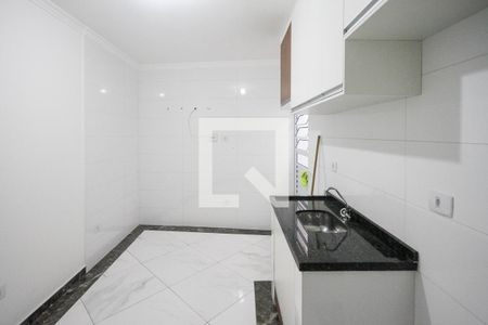 Cozinha de apartamento para alugar com 1 quarto, 35m² em Vila Independencia, São Paulo